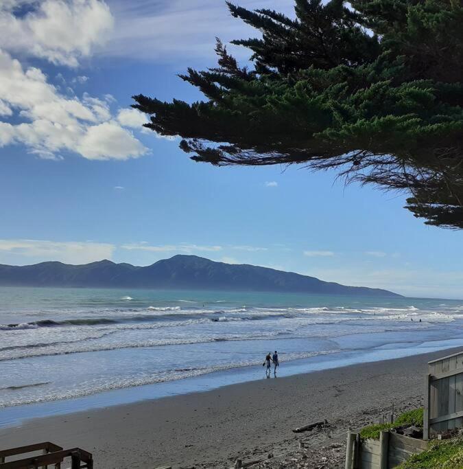 Beachfront Bliss Paraparaumu Exteriör bild