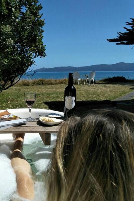 Beachfront Bliss Paraparaumu Exteriör bild